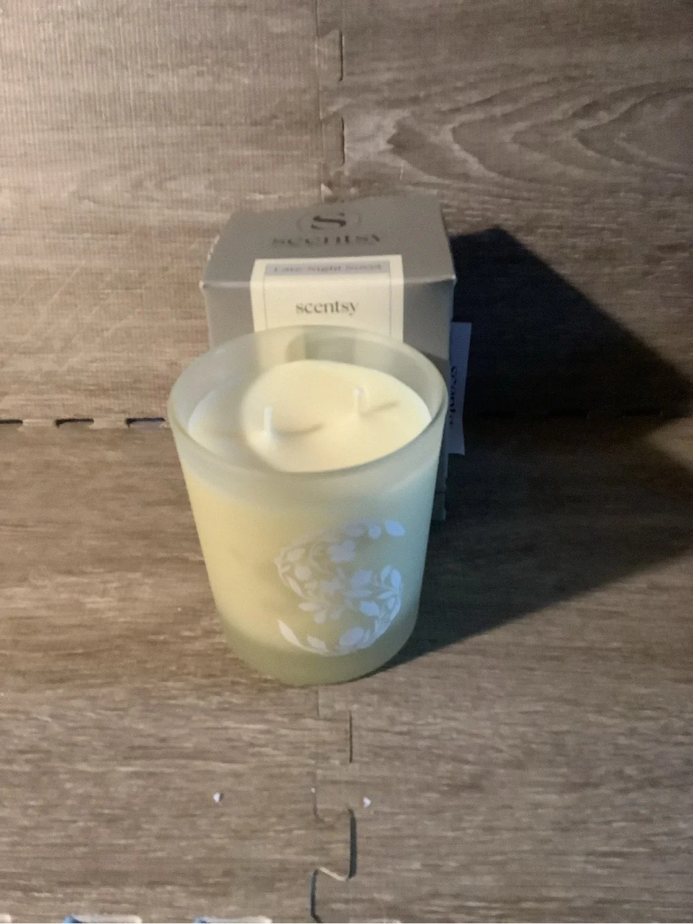Scentsy Candle LATE NIGHT NOVEL 12.5oz NEW NIB